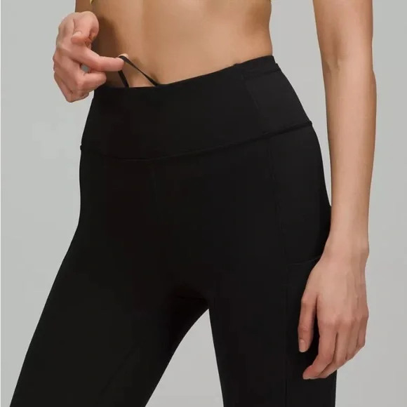 Lululemon Fast and Free Reflective High-Rise Tight 24" Asia Fit - Picture 4 of 5